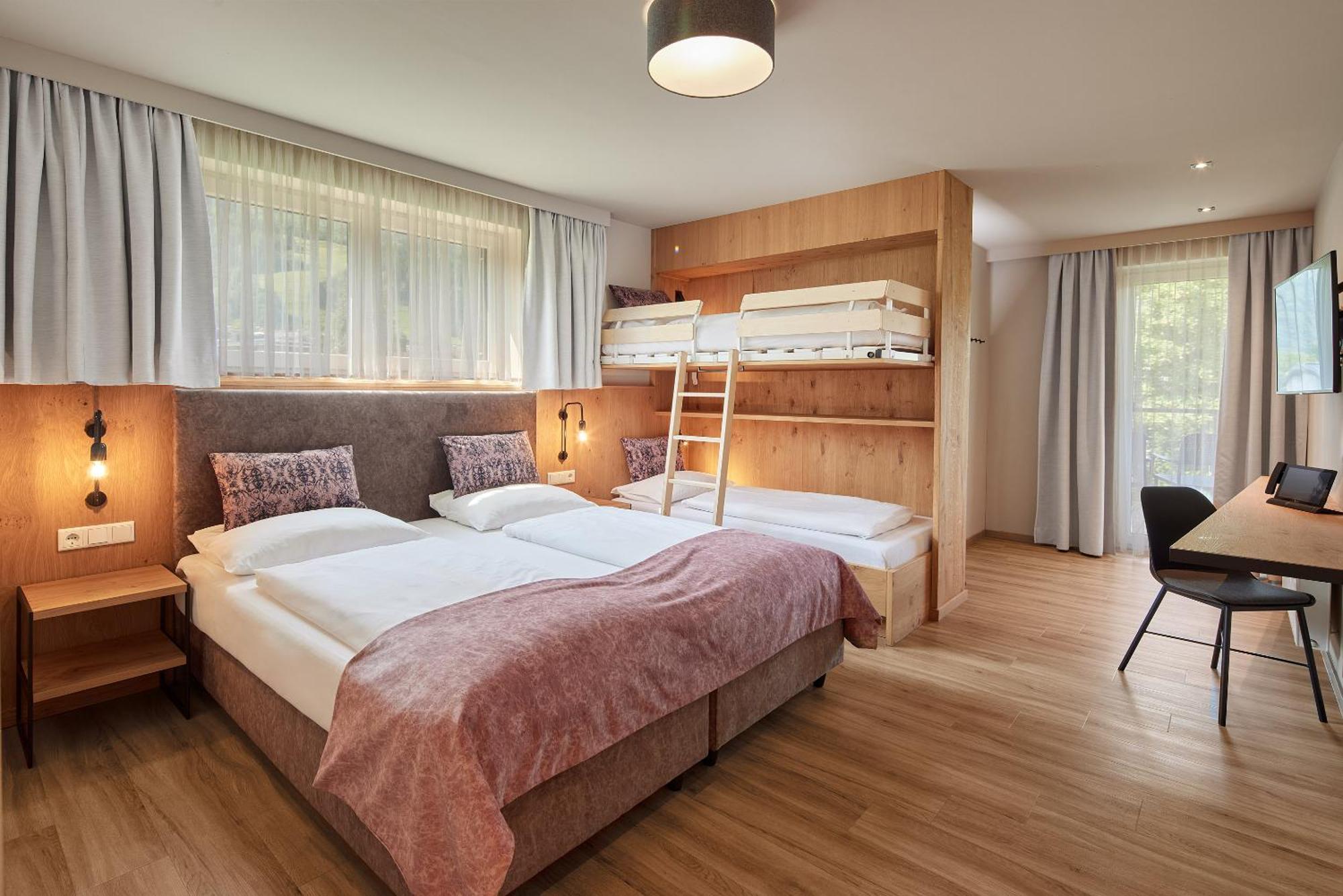 Hotel Sonnblick Kaprun, Salzburg - Including Summer Card Экстерьер фото